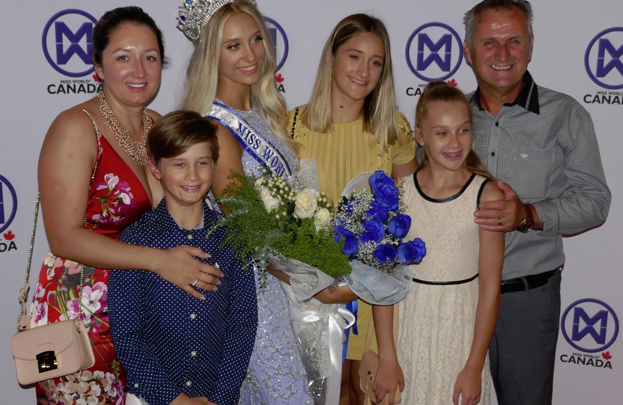 Hannah Begovic with family - Miss World Canada 2018